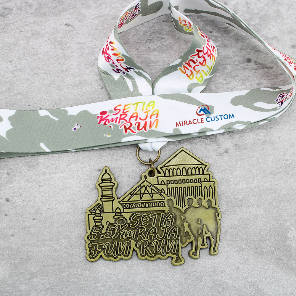 Custom Sertai Larian Setia Raja Fun Run Medals