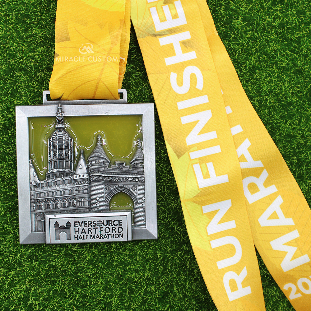 Custom Eversource Hartford half marathon medals