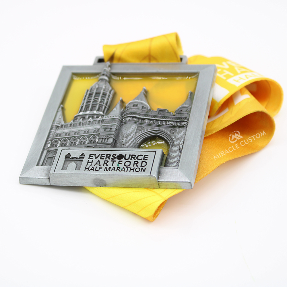 Custom Eversource Hartford half marathon medals