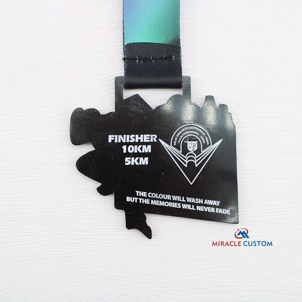 Custom tawau neon run night countdown 2019 Finisher Medals