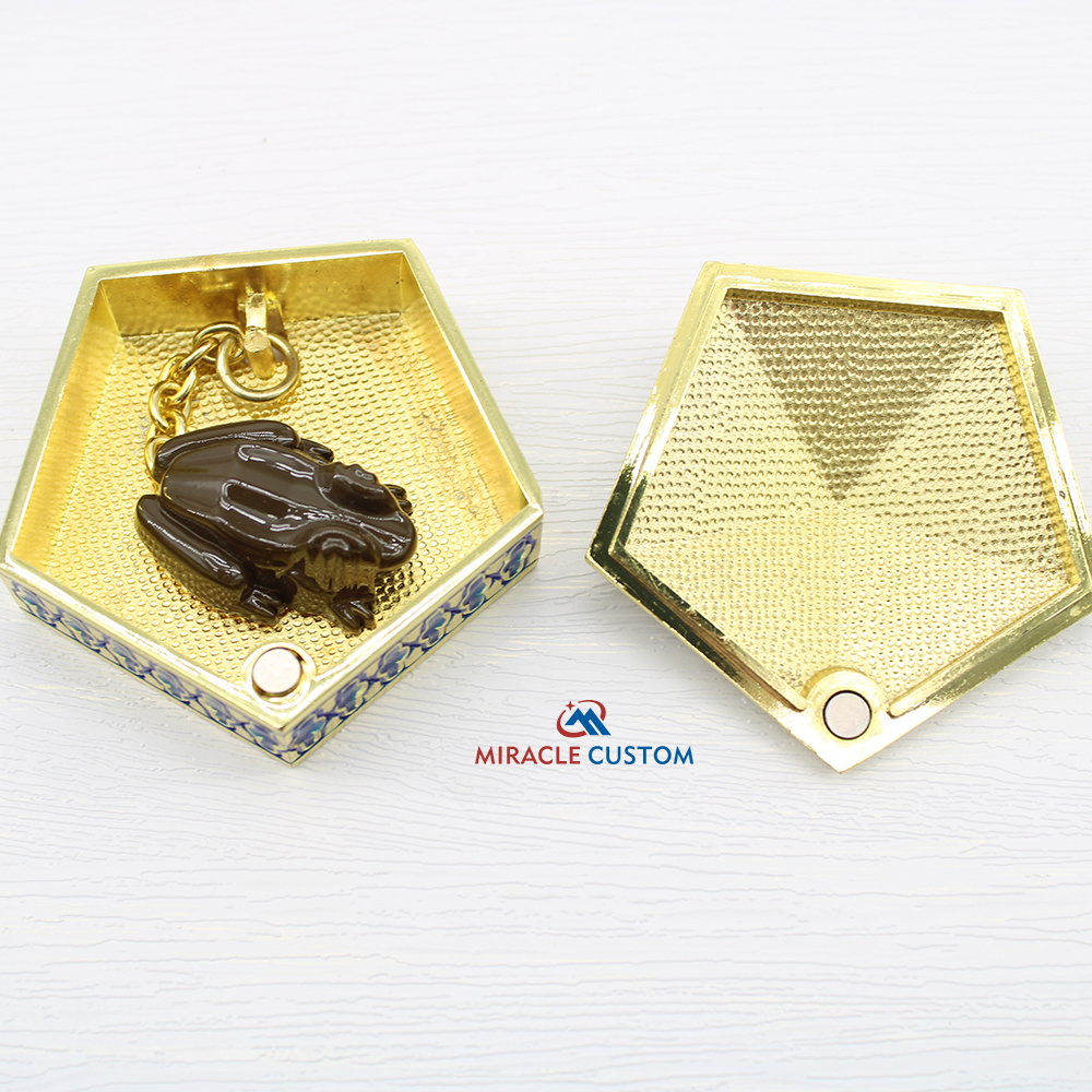 Customized Harry Potter Frog Chocolate Metal Box
