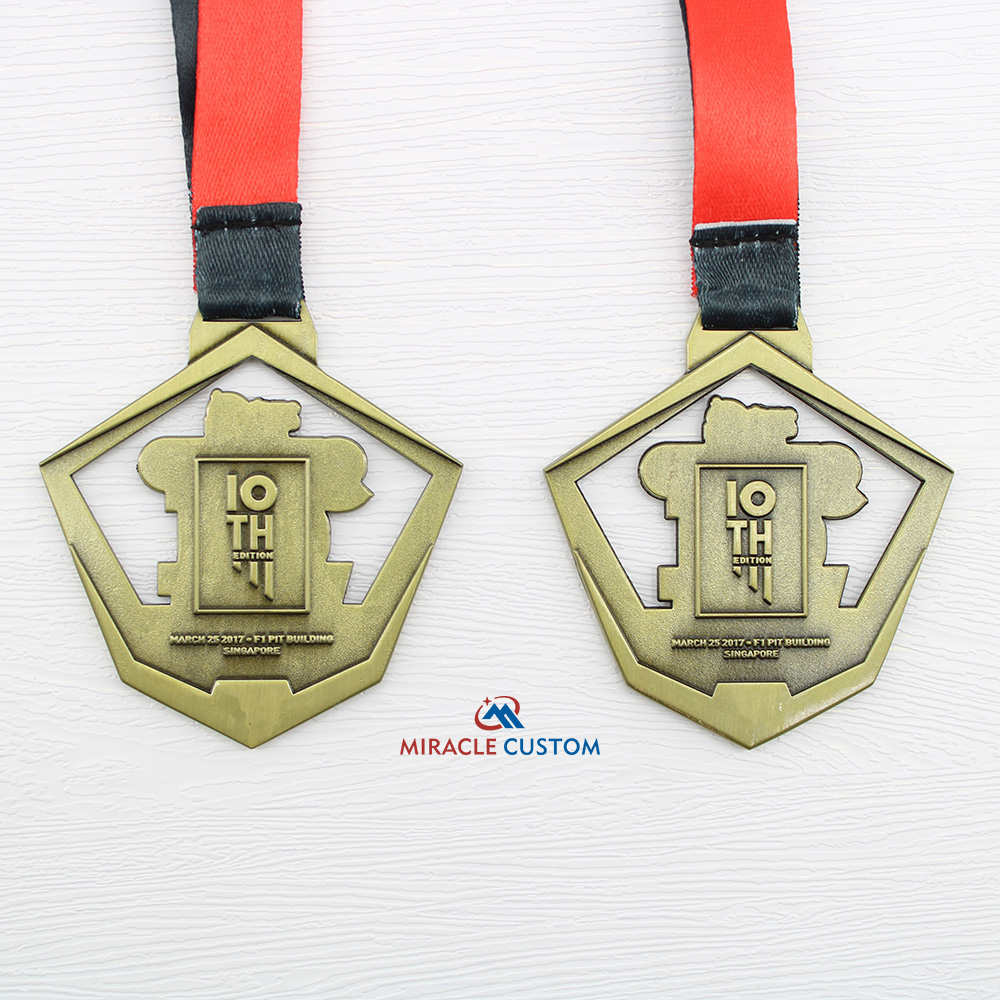 Custom OSIM Sundown Marathon Singapore 5KM 10KM Fun Run Medals