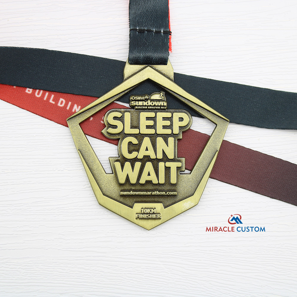 Custom OSIM Sundown Marathon Singapore 5KM 10KM Fun Run Medals