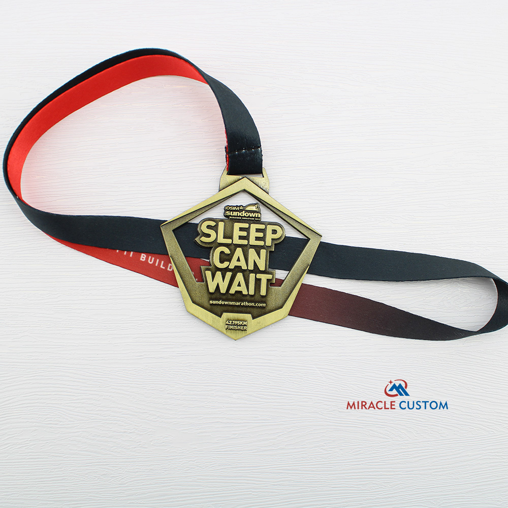 Custom OSIM Sundown Marathon Singapore 42.195KM Marathon Medals