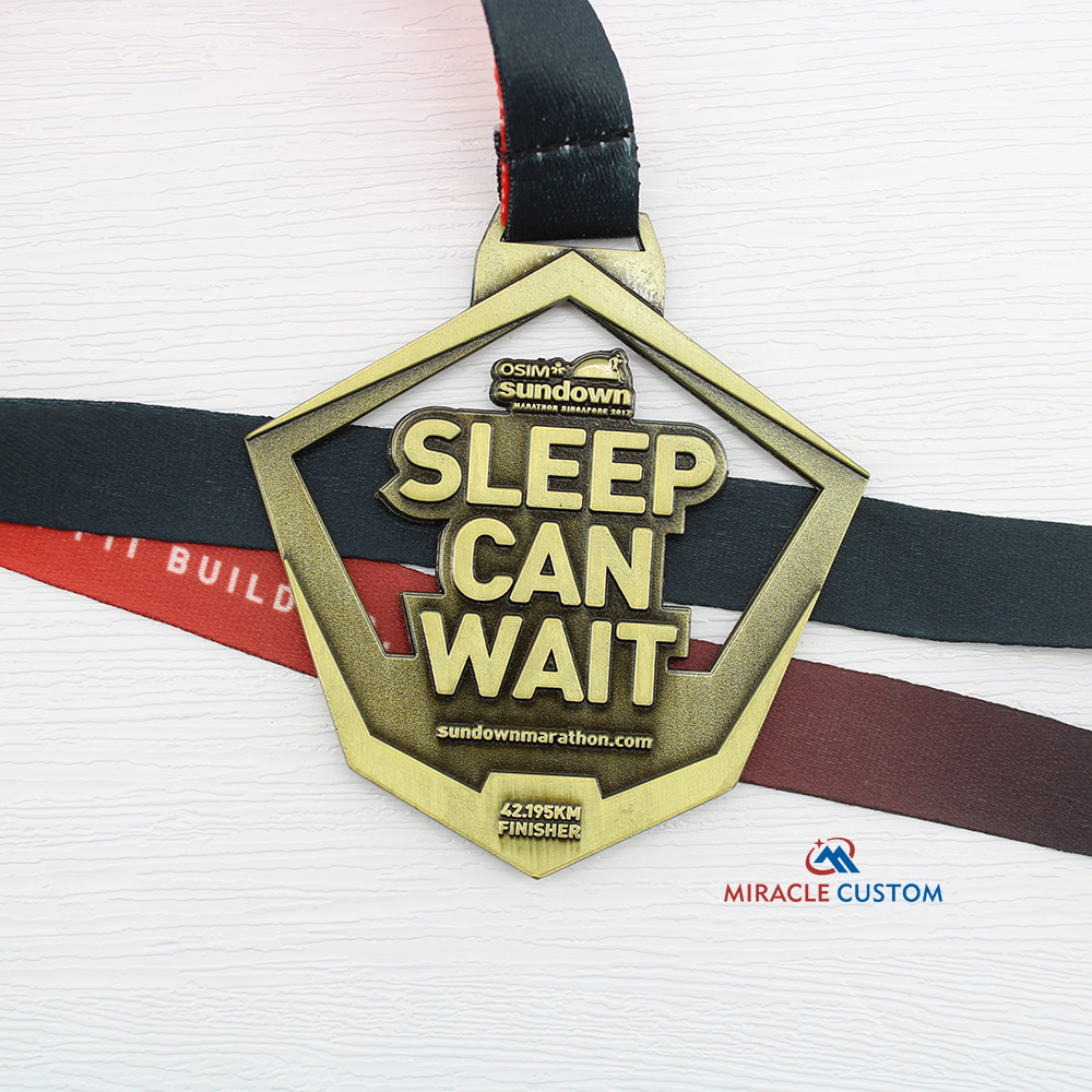 Custom OSIM Sundown Marathon Singapore 42.195KM Marathon Medals