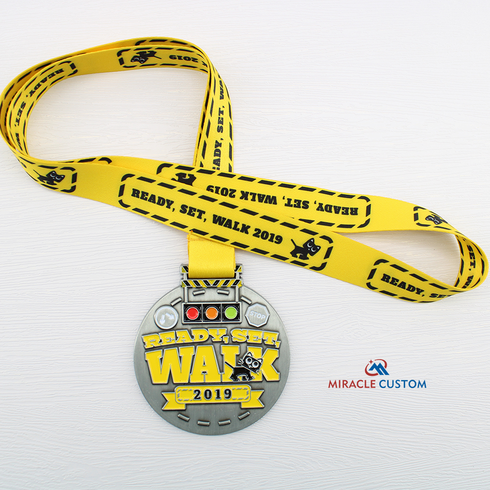 Custom Main Place Mall Ready Set Walk 2019 Fun Run Medals