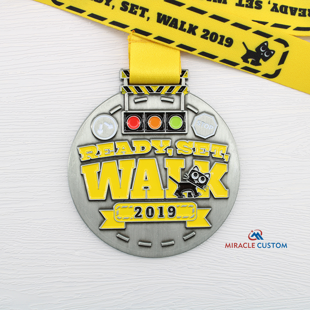 Custom Main Place Mall Ready Set Walk 2019 Fun Run Medals