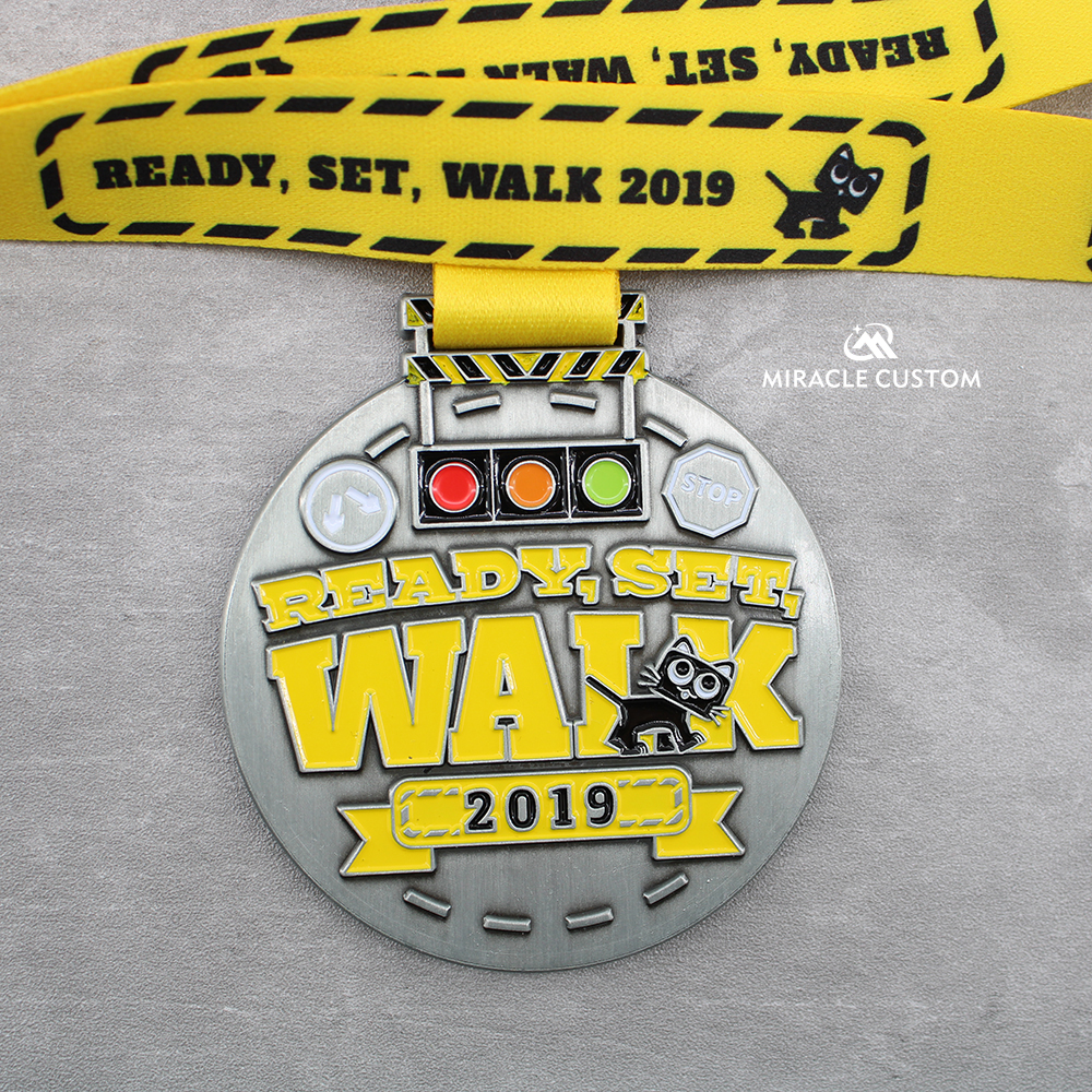 Custom Main Place Mall Ready Set Walk 2019 Fun Run Medals