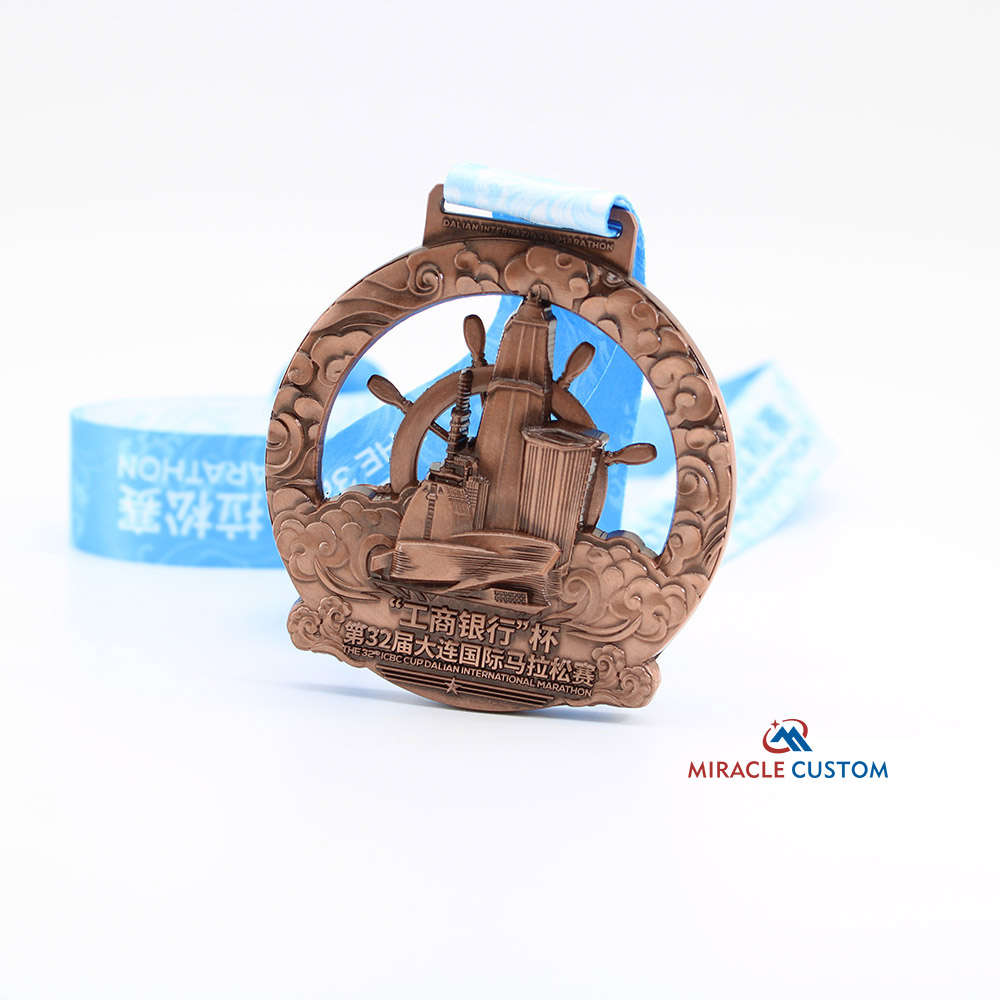 Custom ICBC Cup Dalian International Marathon Medals