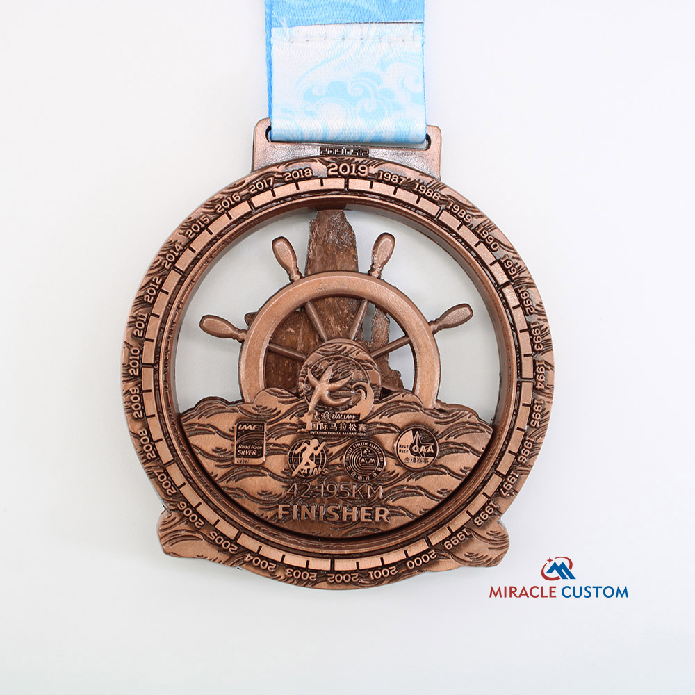 Custom ICBC Cup Dalian International Marathon Medals