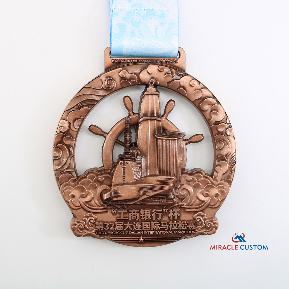 Custom ICBC Cup Dalian International Marathon Medals