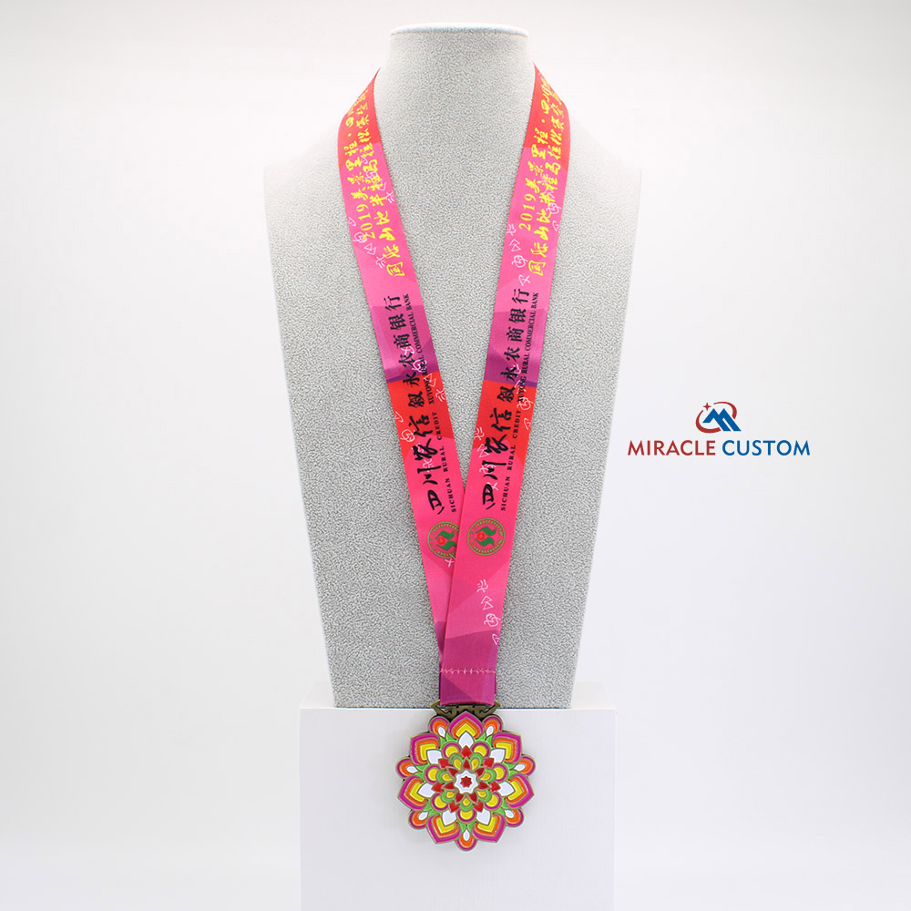 Custom BMT Bike Marathon Triathlon Sports Medals