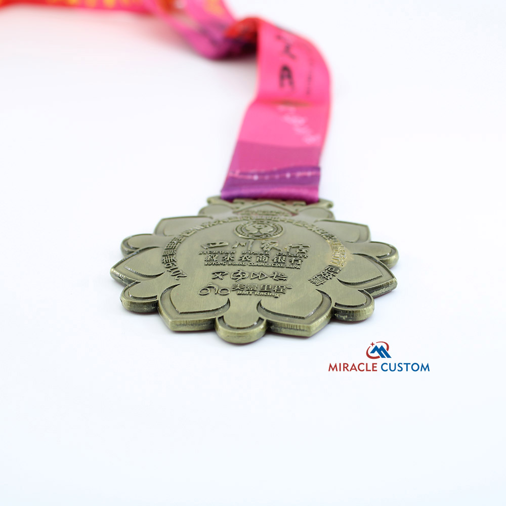 Custom BMT Bike Marathon Triathlon Sports Medals