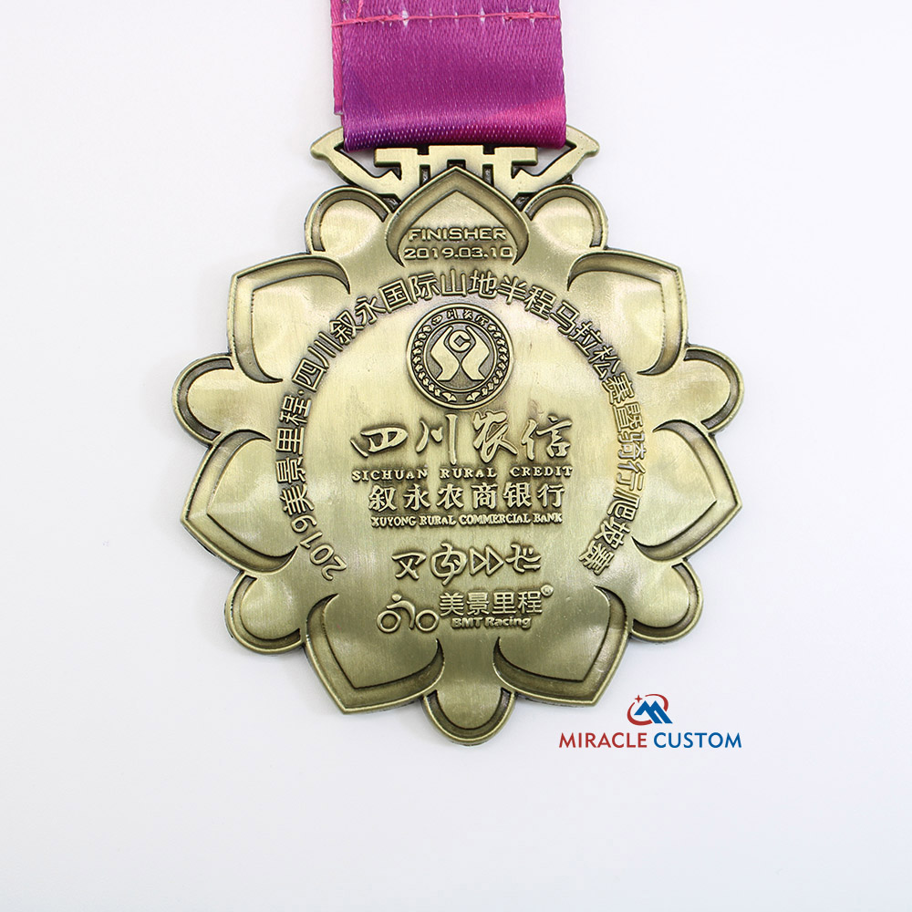 Custom BMT Bike Marathon Triathlon Sports Medals