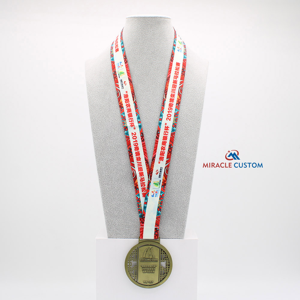 Custom 21.0975km finisher medals spin medals