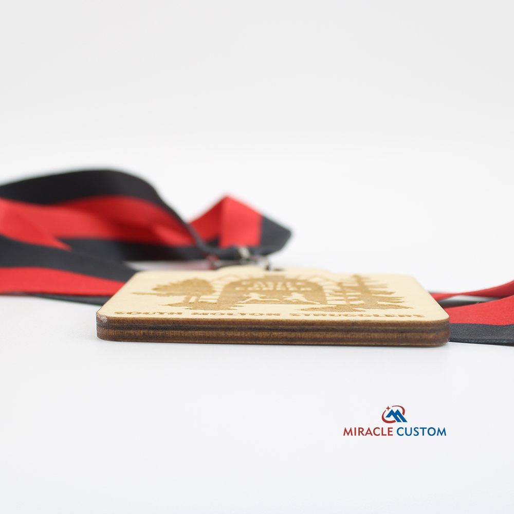 Custom ECO Friendly Engraved Wood Race Medals