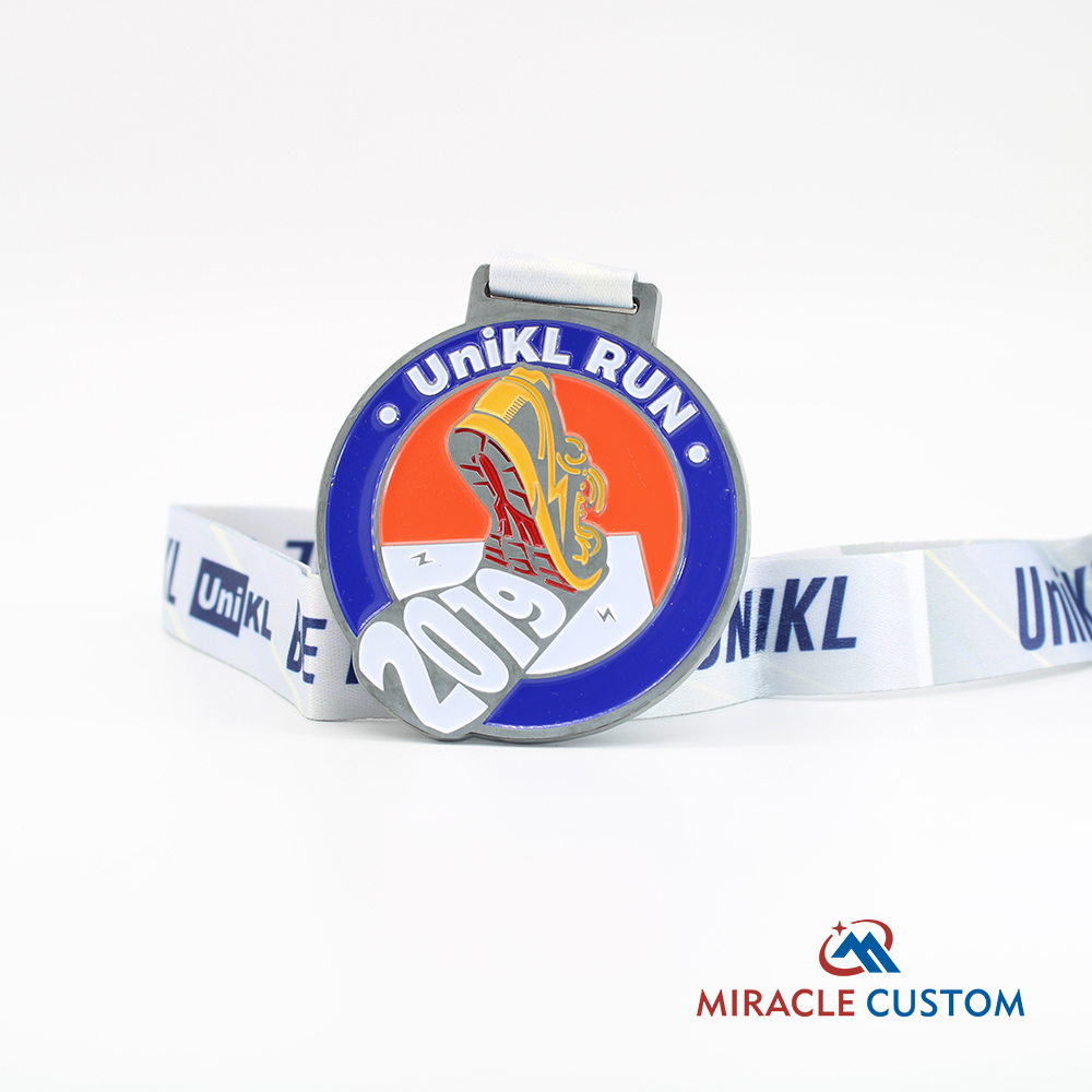 Custom Unikl Run Be Bold Be Unikl Fun Run Medals