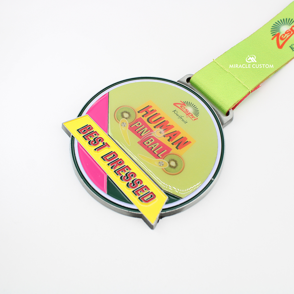 Custom Singapore Zespri Human Pinball Game Sports Medals