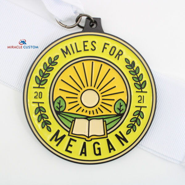 https://www.miraclecustom.com/product/custom-enamel-medals-running-medals/